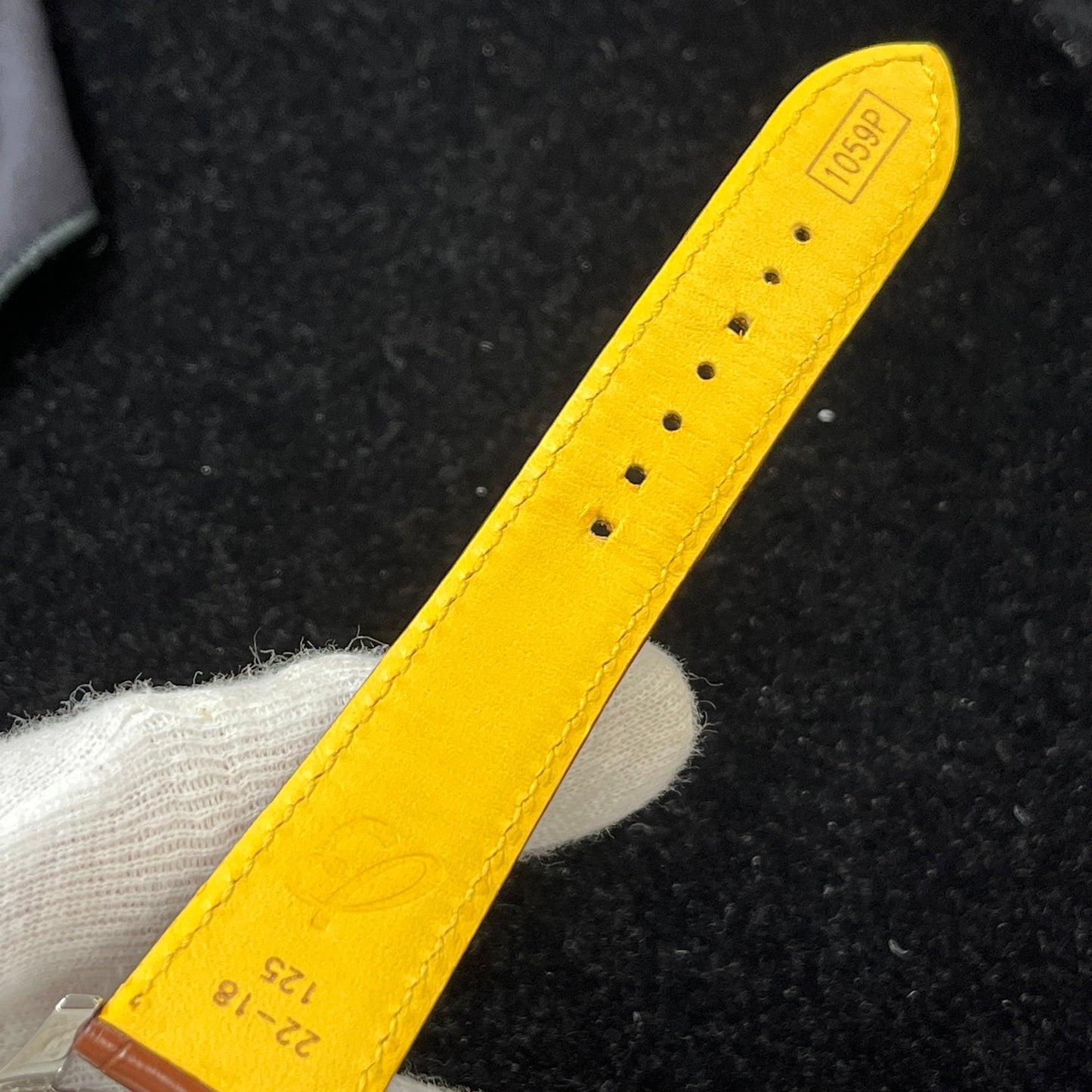 AB0139211A1P1 Navitimer B01 Limited to Japan 2BRT01-00190