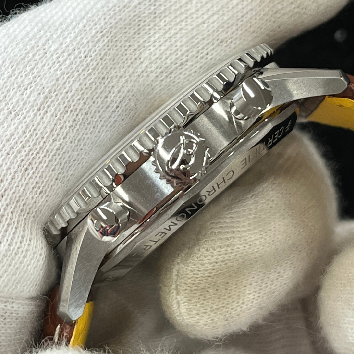 AB0139211A1P1 Navitimer B01 Limited to Japan 2BRT01-00190