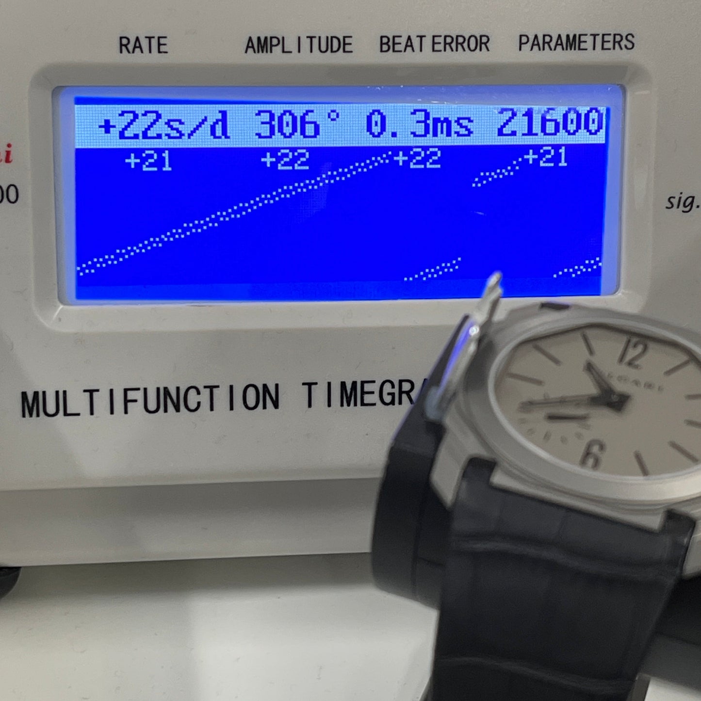 102711 Octo Finissimo 2BVL01-00198