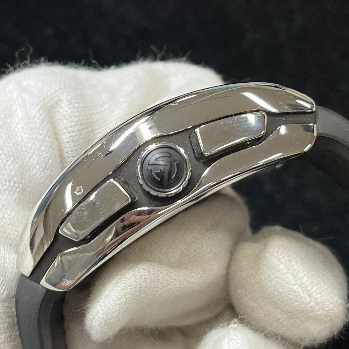 V45CCDT Vanguard Chronograph 2F-M01-00101