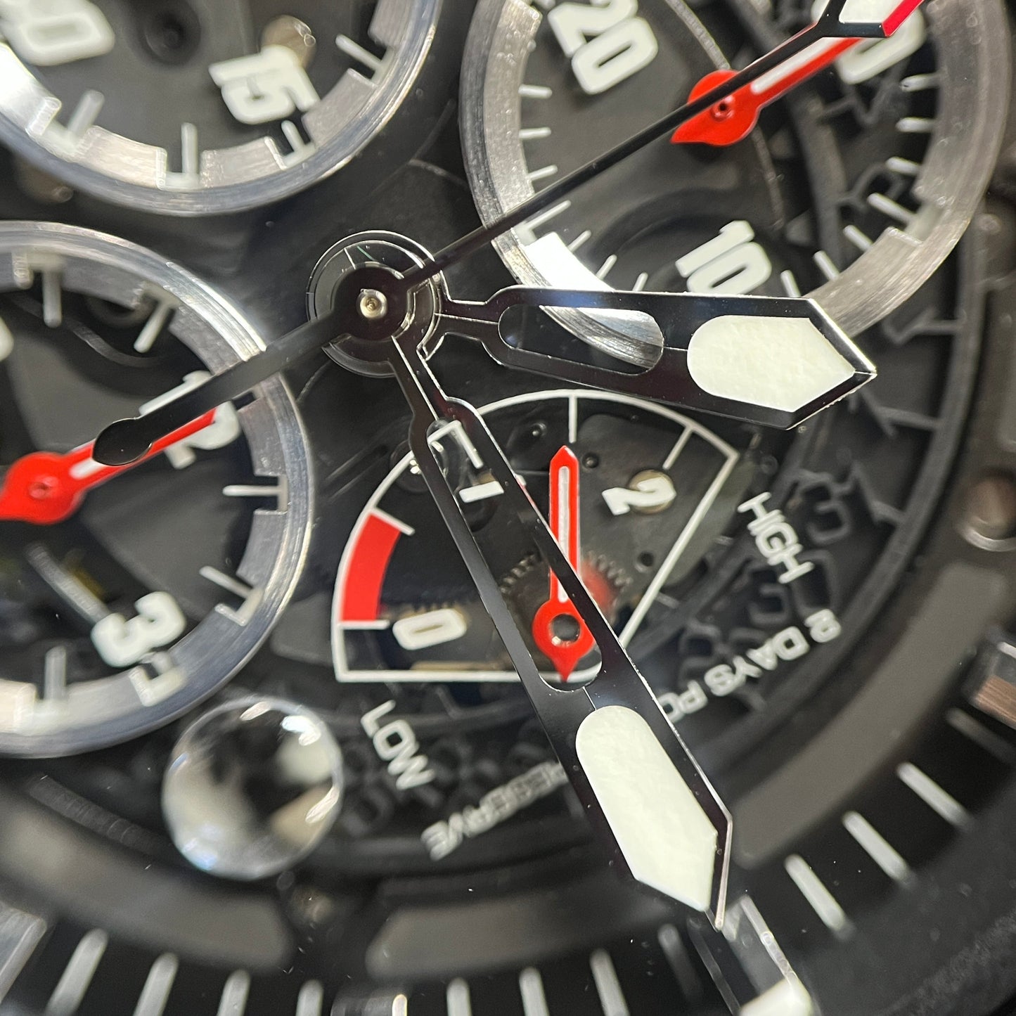 CVR50-CHR Challenge-R Chronogragh 2CVS01-00008