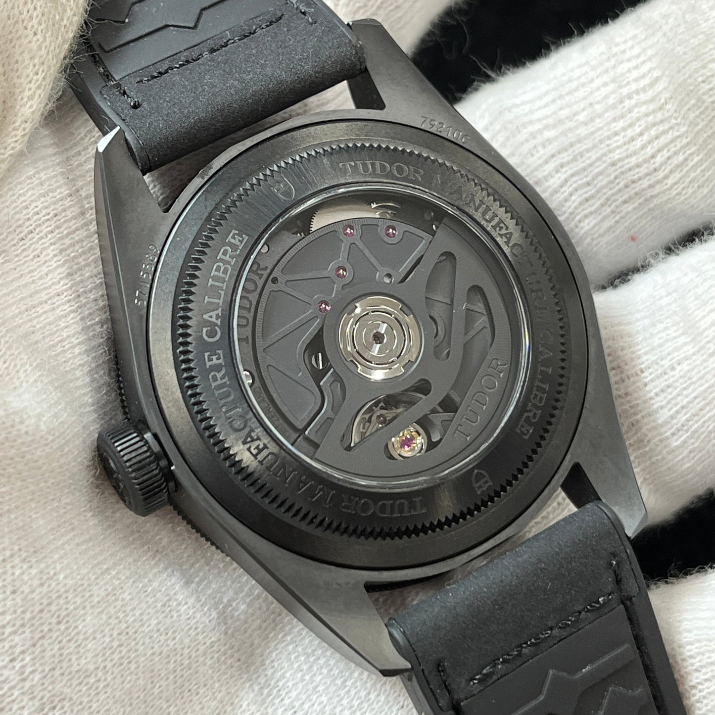 79210CNJ Black Bay 2TUD01-00060