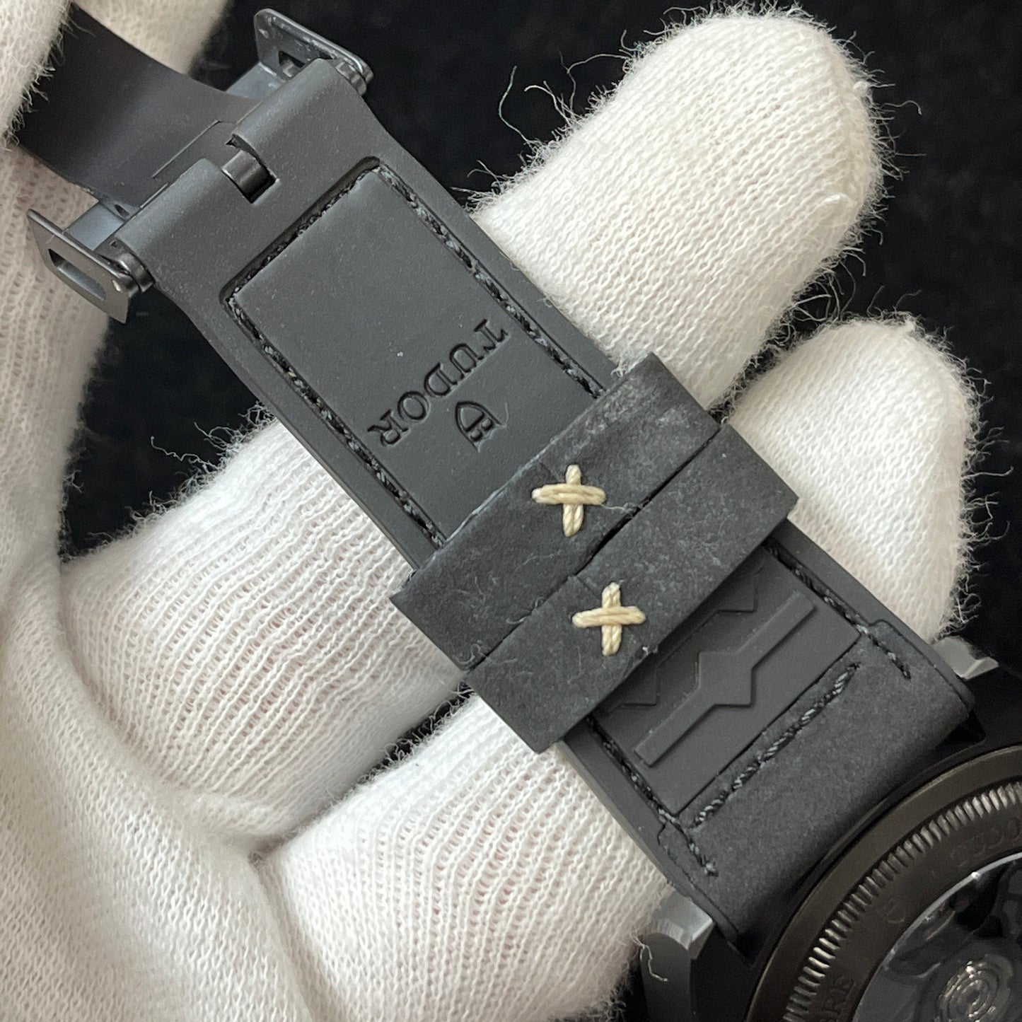 79210CNJ Black Bay 2TUD01-00060
