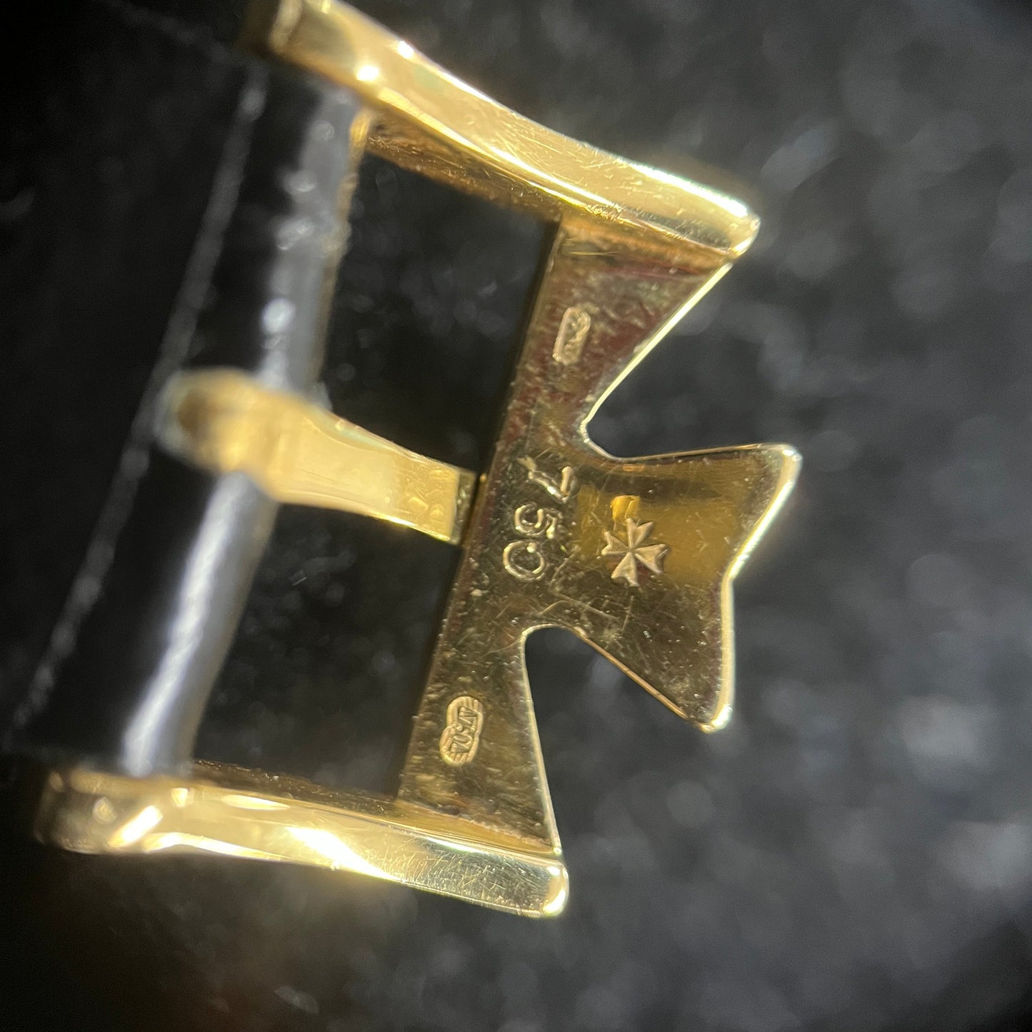 31039/1 Essential YG 2V-C01-00153