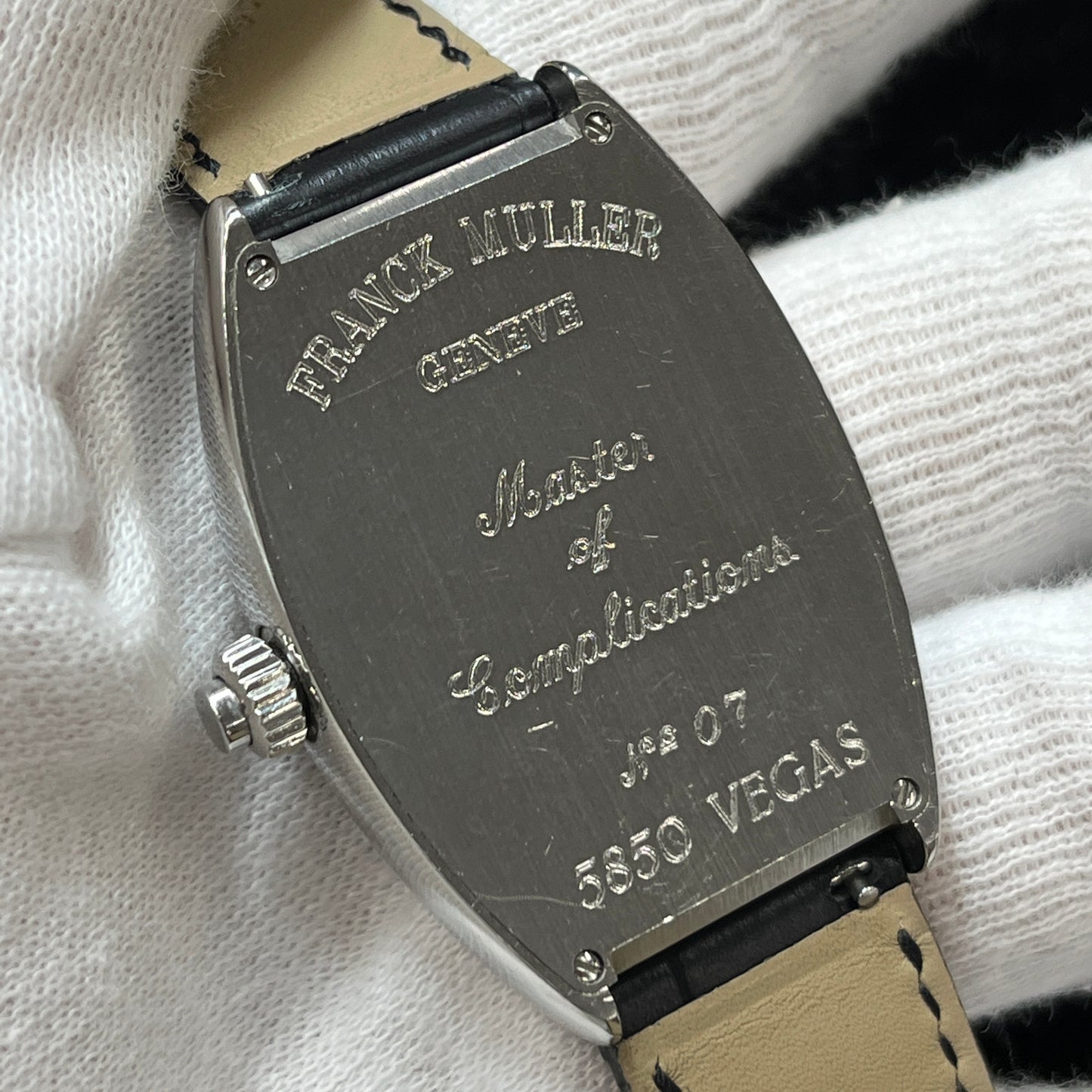 5850VEGAS トノーカーべックス ヴェガス WG 2F-M01-00115
