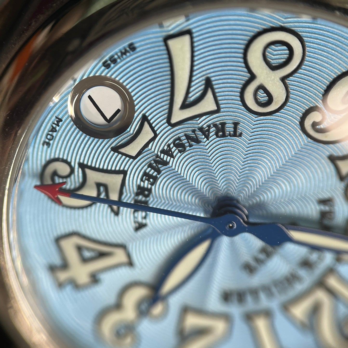 2000L Transamerica Date Auto Quartz 2F-M01-00118