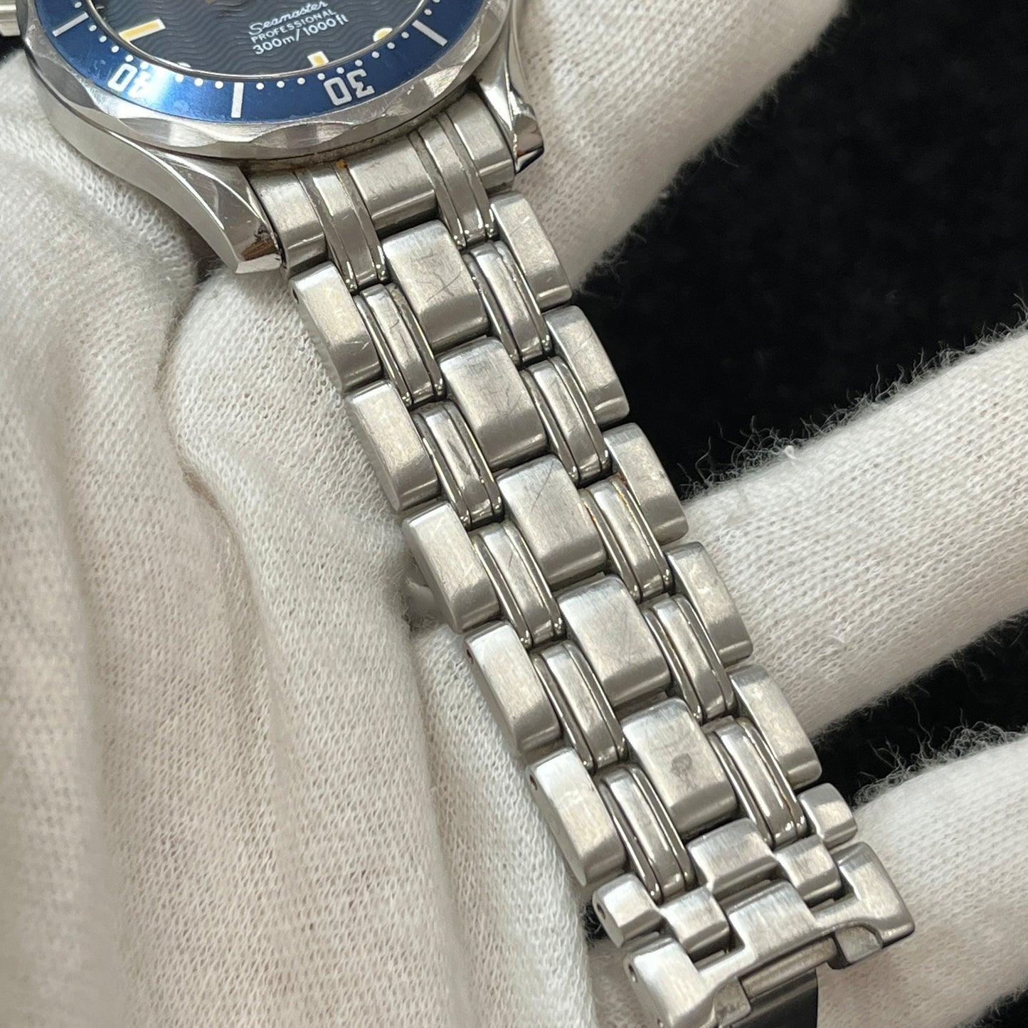 2561.80 Seamaster 300m 2O-M33-00049