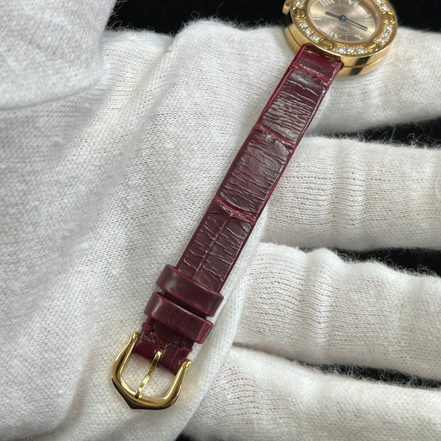 WE801331 Love watch Diamond bezel YG 2CAR01-00621