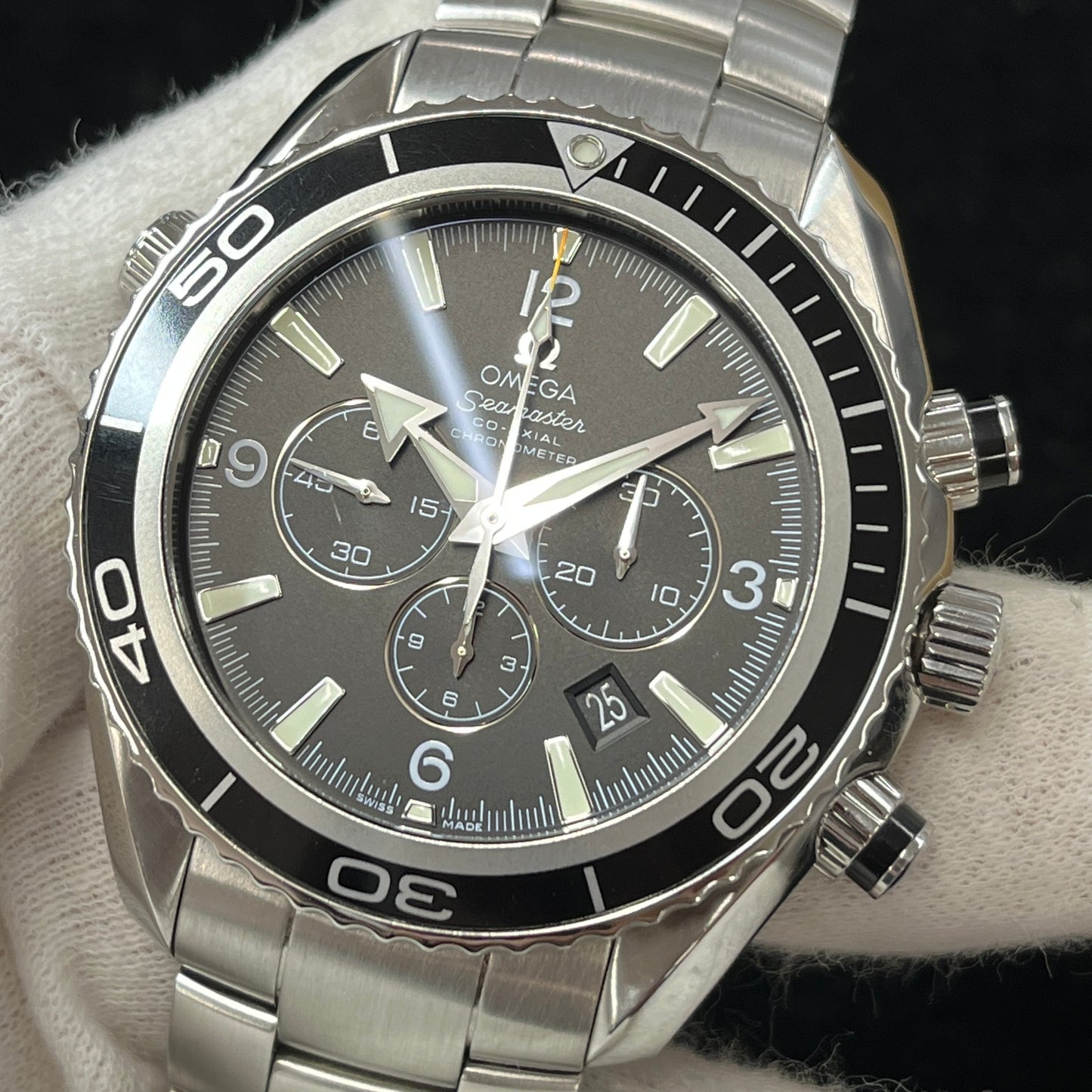 2210.50 CoAxial Chronometer Chronograph 2O-M01-00501