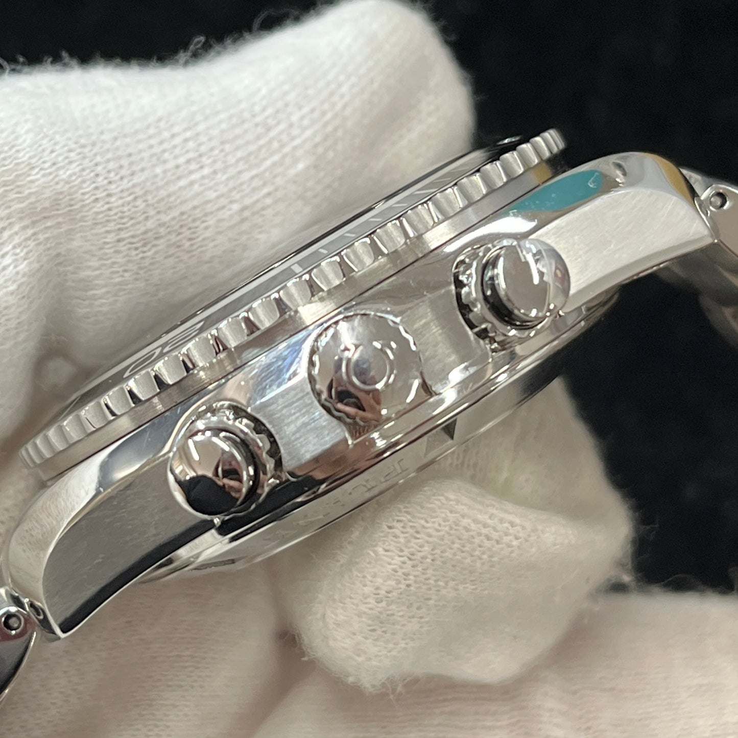 2210.50 CoAxial Chronometer Chronograph 2O-M01-00501