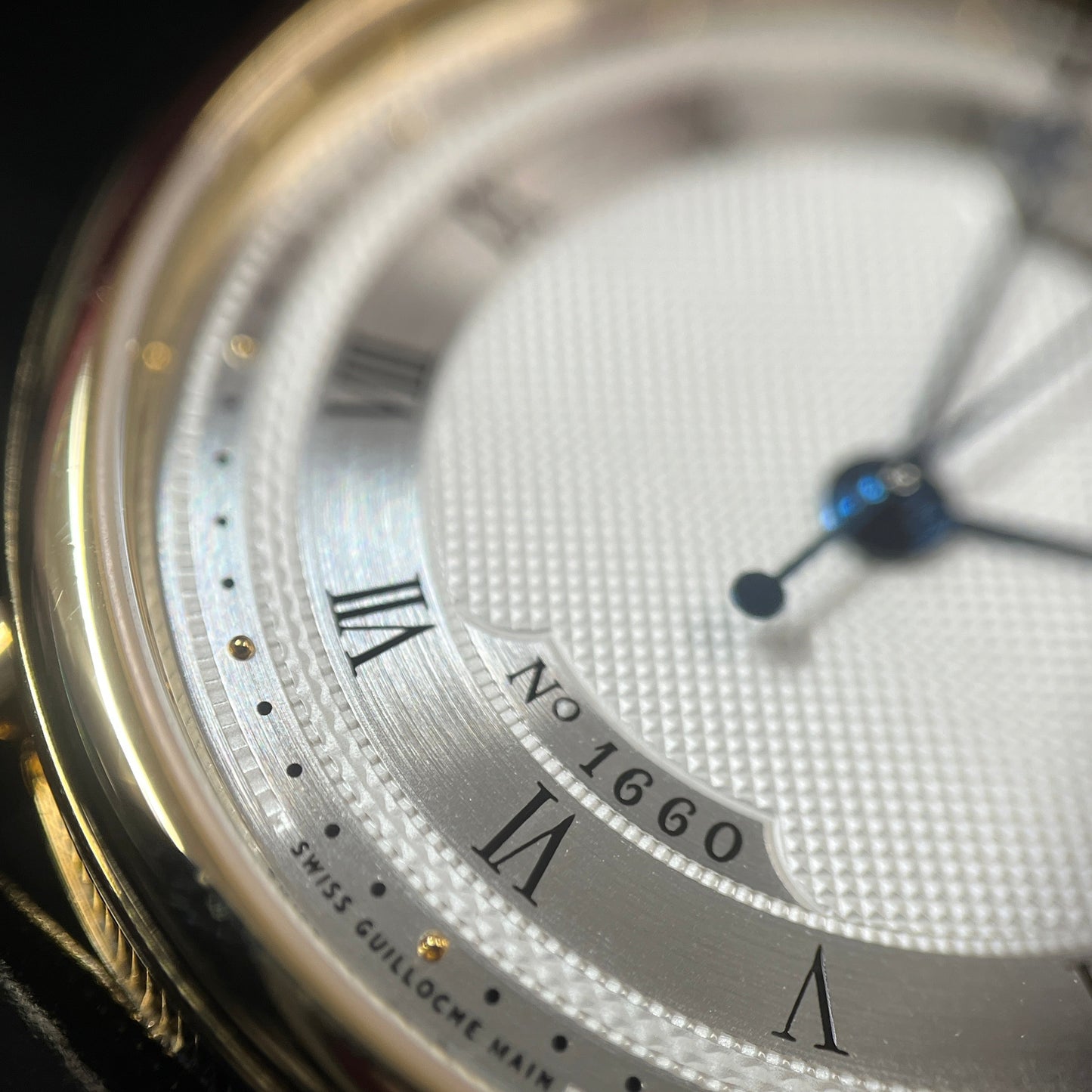 5917BA12984 Classic YG 2BRG01-00080