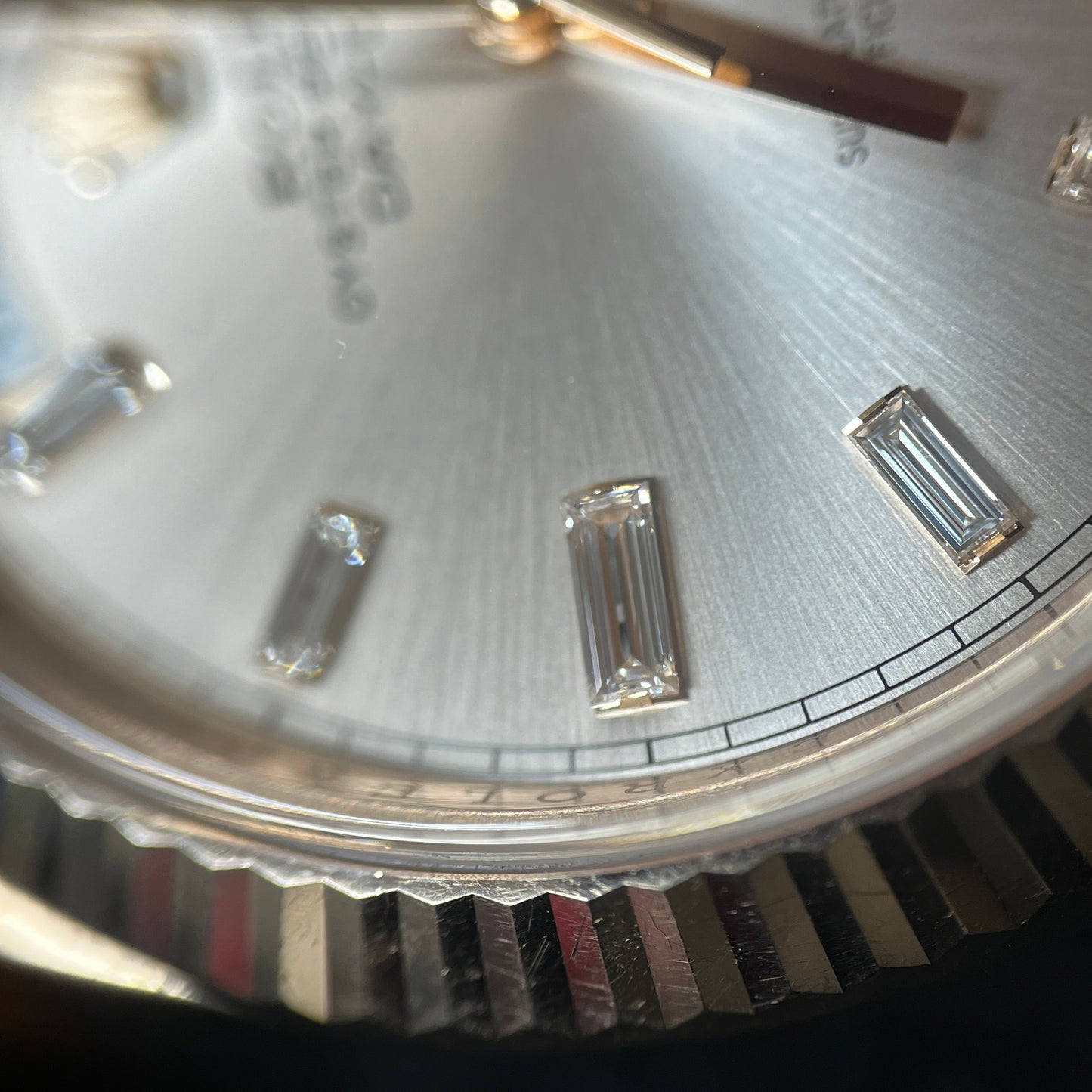 228235A DayDate 40 ERG Q serial 2R-X01-01447