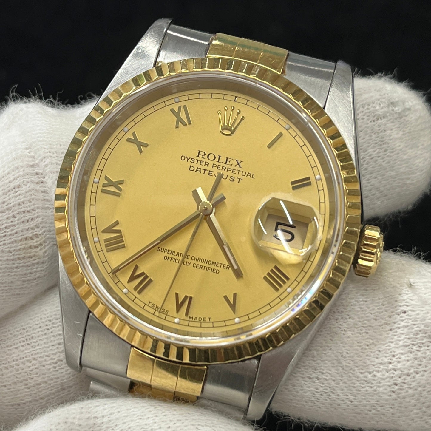 16233 Oyster Perpetual Datejust S Serial 2R-X33-00170