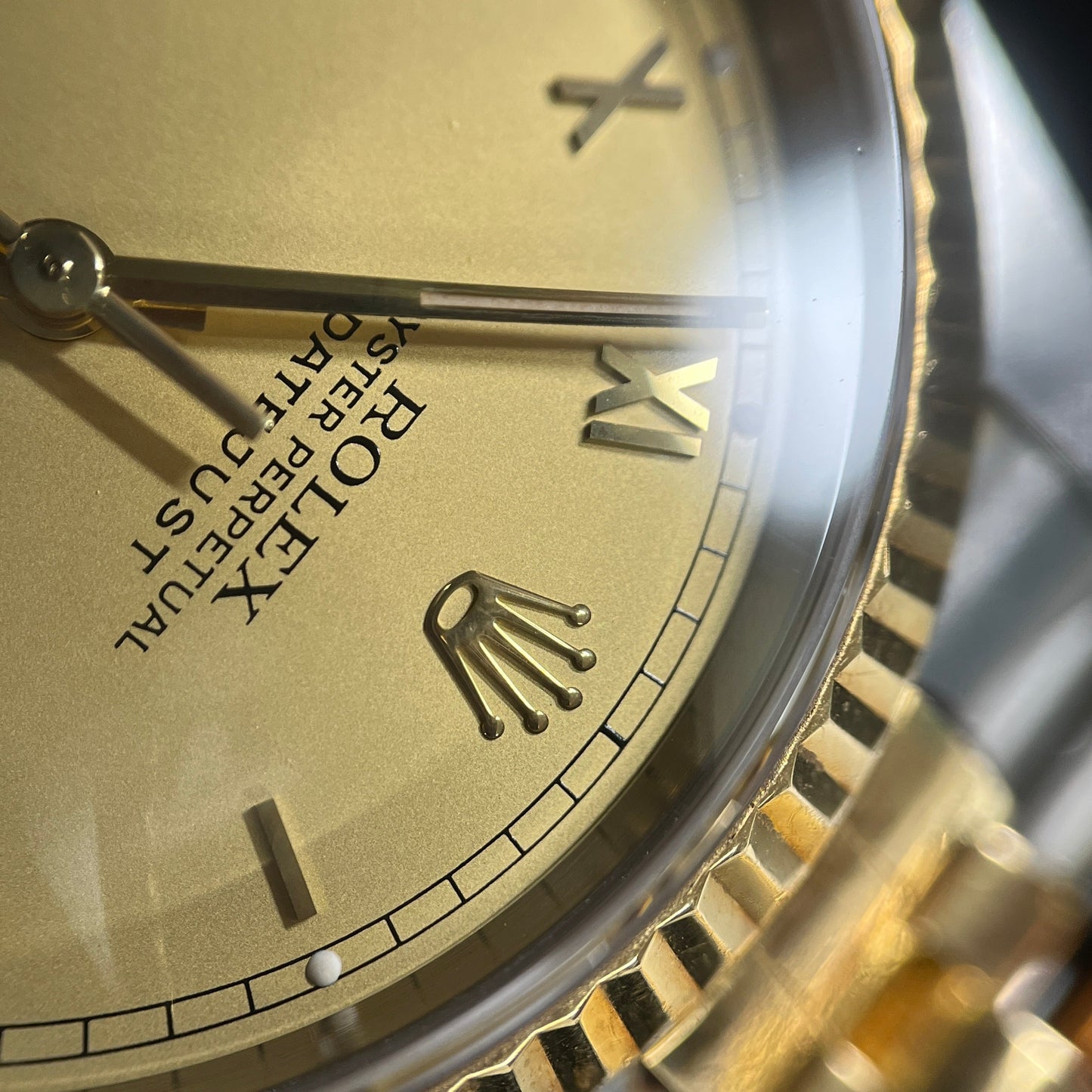 16233 Oyster Perpetual Datejust S Serial 2R-X33-00170