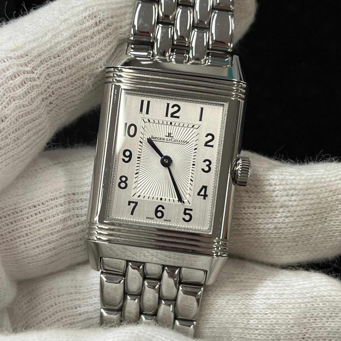 Q2588120 Reverso Classic Medium Duet 2JLC01-00115