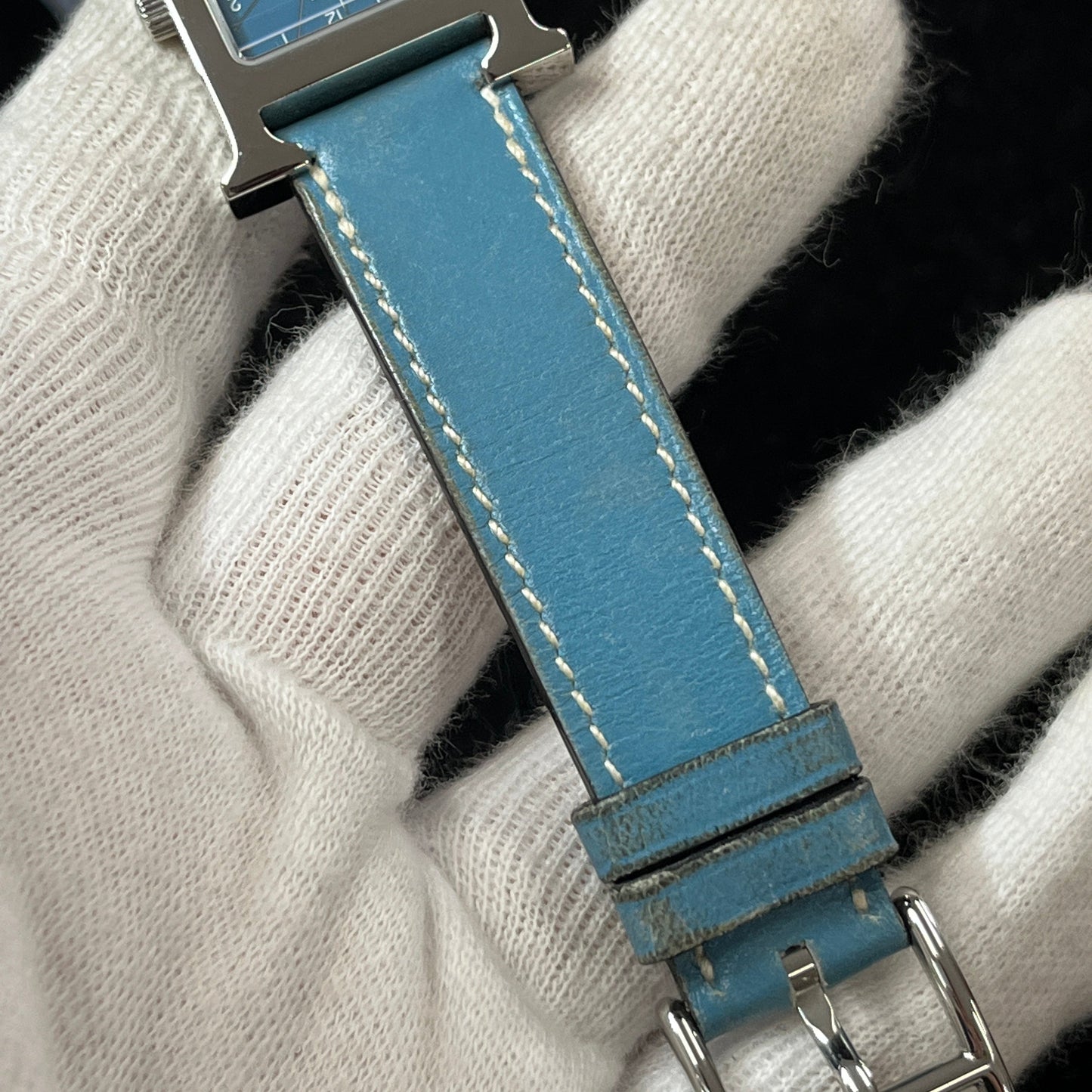 HH1.210 H watch 2HER01-00261
