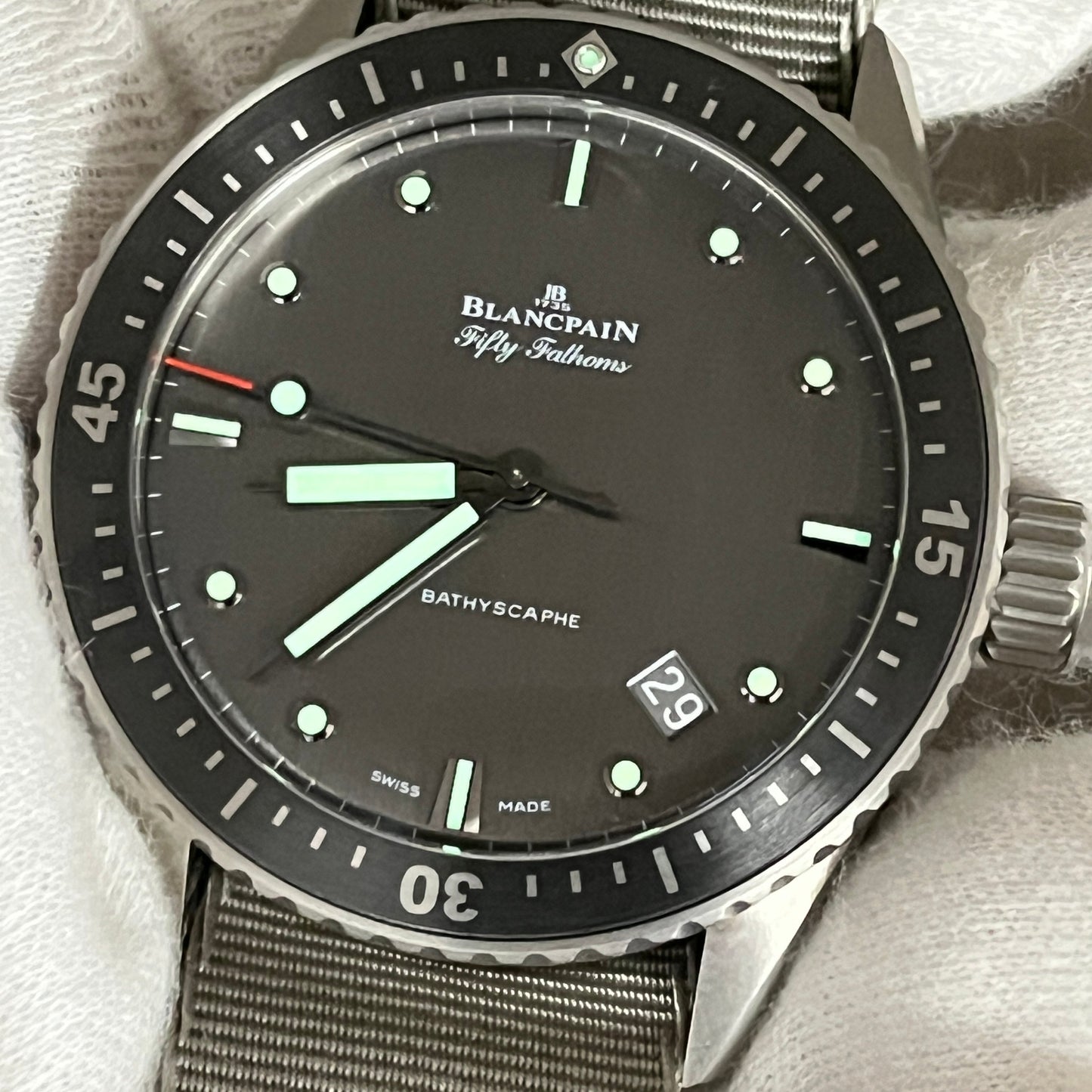 5000 1210 G52A Bathyscaphe 2BLP01-00068