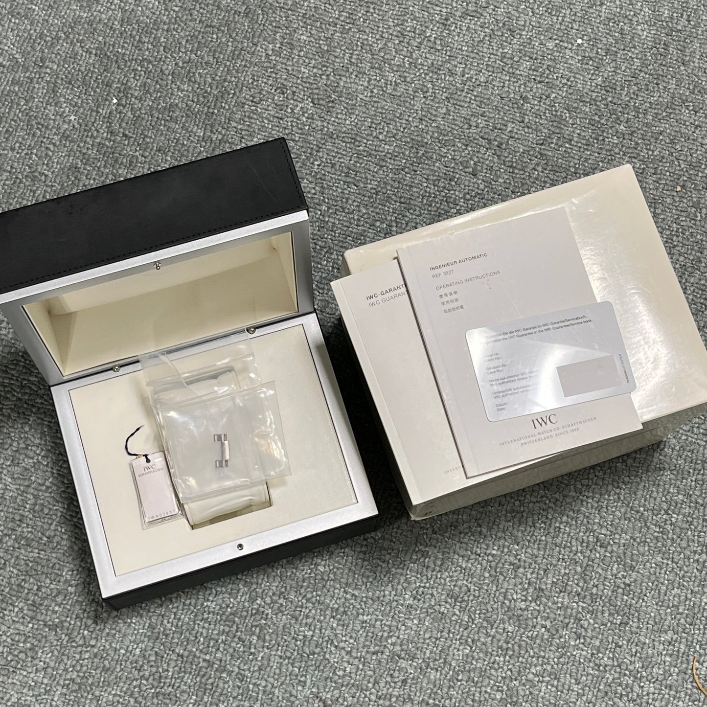3227-01 インヂュニア 2IWC01-00276