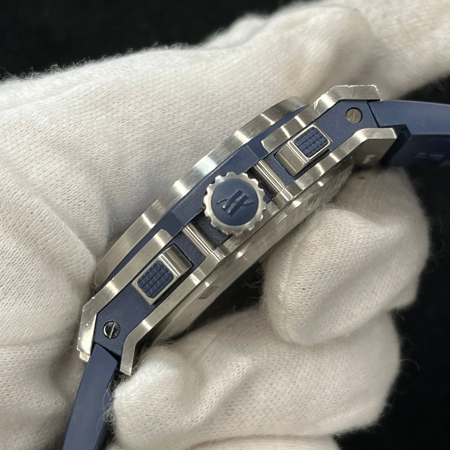 301.SX.7170.LR.1104 Big bang Bezel Diamond 2HUB01-00243