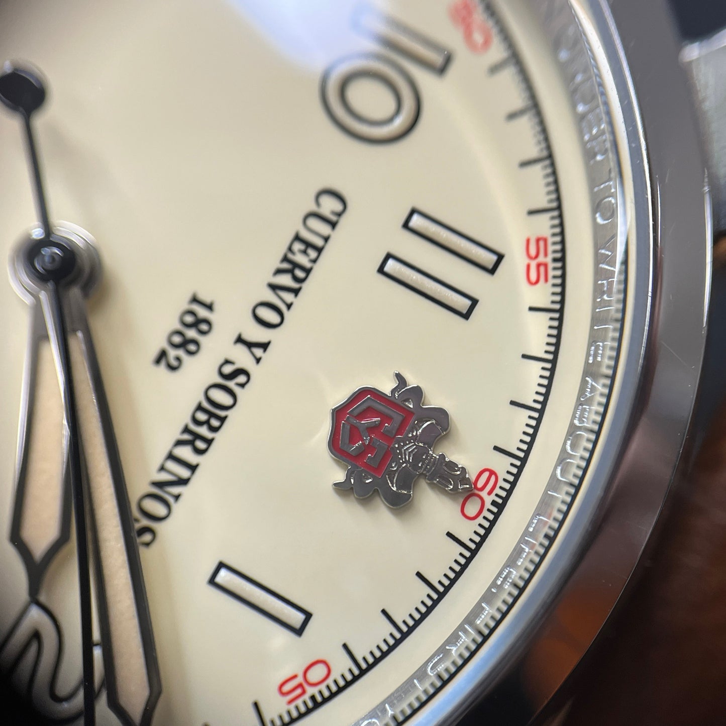 3189 Historiador Limited to 140 pcs worldwide 2CYS01-00003