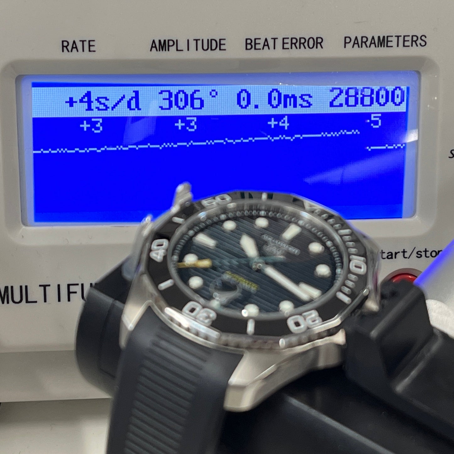 WBP201A.FT6197 Aquaracer Professional 300 2TAG01-00250