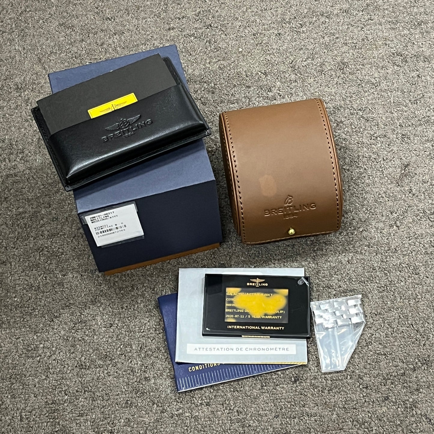 WB3510U0/A777 Galactic Unitime 2BRT01-00217