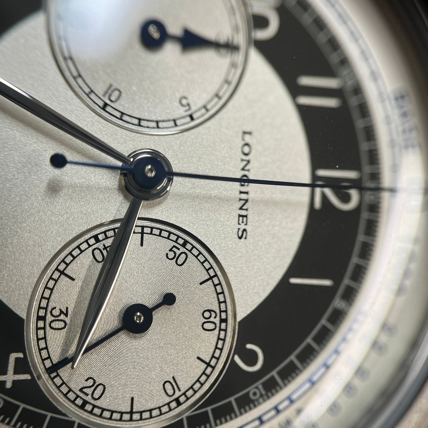 L2.830.4 Heritage Classic Chronograph Tuxedo 2LON01-00058
