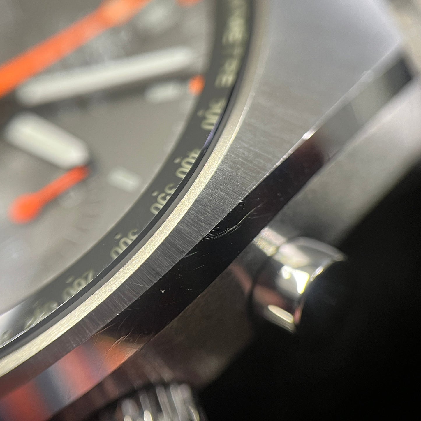 327.10.43.50.06.001 Speedmaster Mark II Co‑Axial 2O-M01-00528