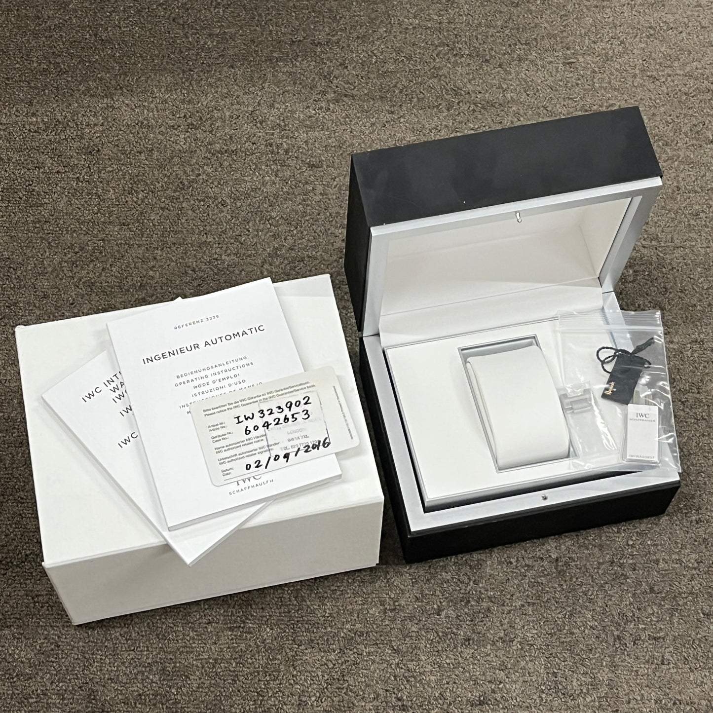 IW323902 インヂュニア 2IWC01-00213