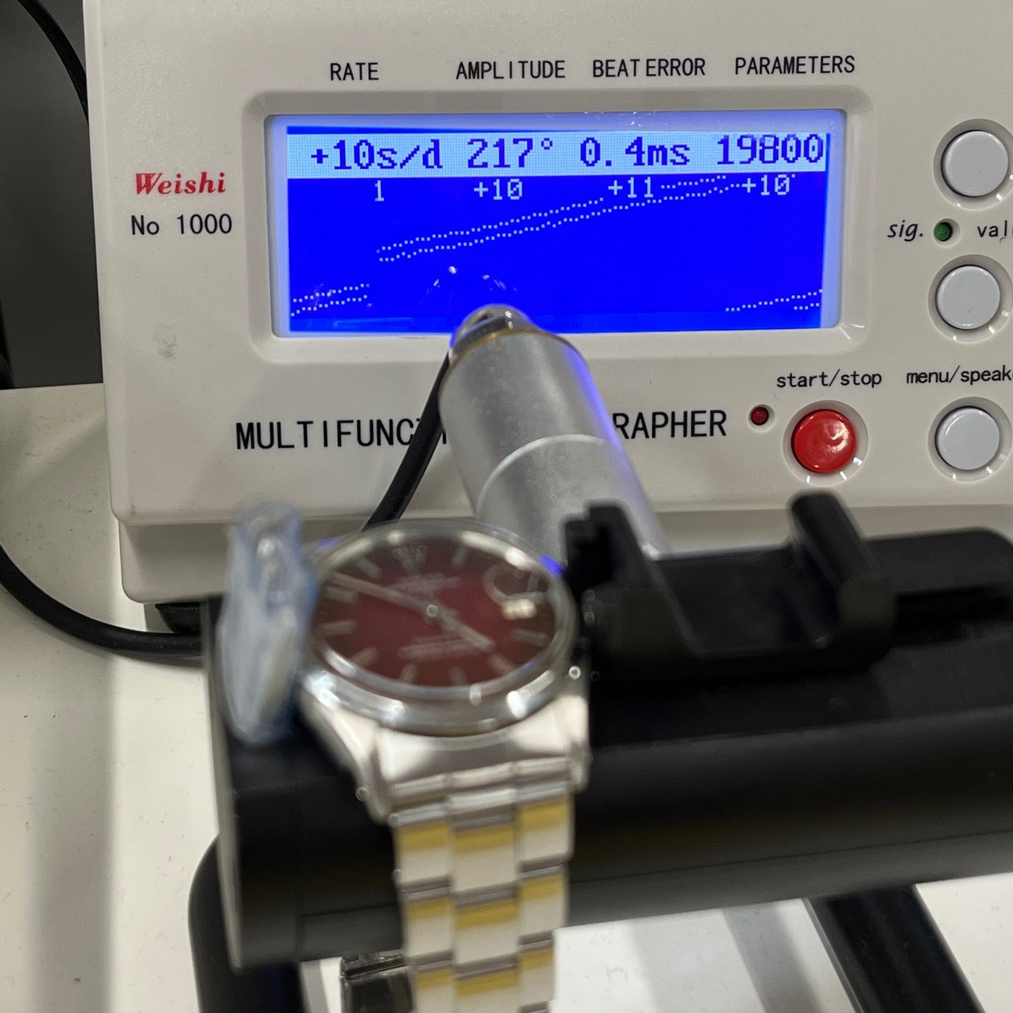 1500 Oyster Perpetual Date Restore dial Cal.1570 23***** Serial 2R-X01-01385
