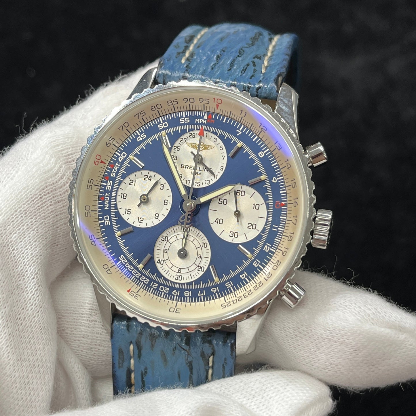 A39022 Navitimer Twin Sixty 2BRT01-00162