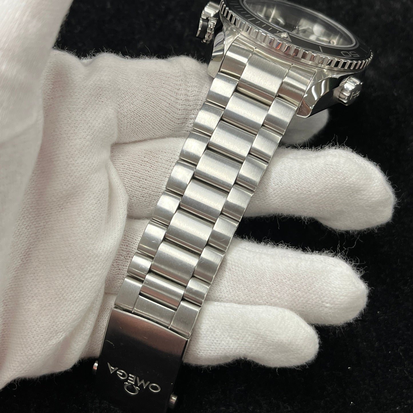 232.30.46.51.01.001 Seamaster Planet Ocean 2O-M01-00537