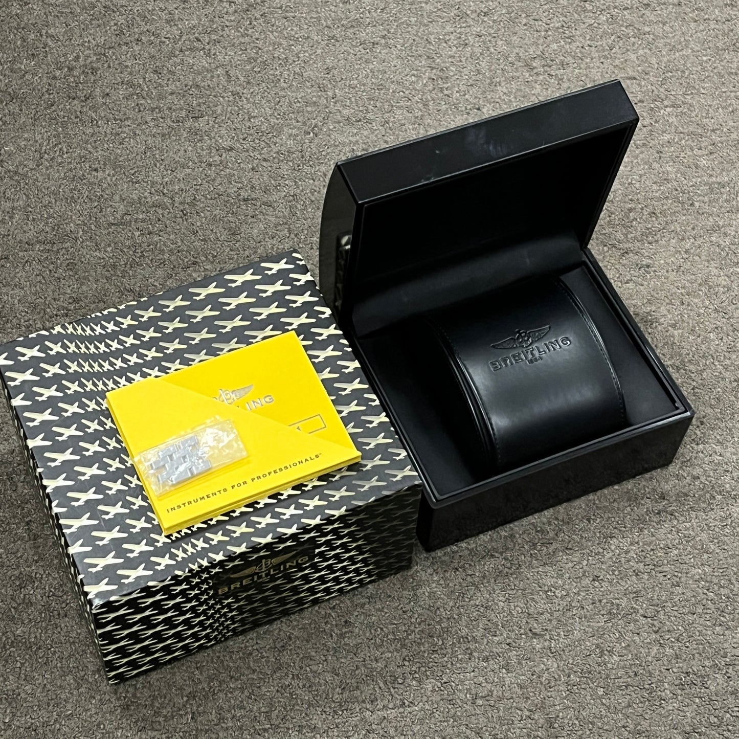 AB0111 Chronomat44 2BRT01-00163