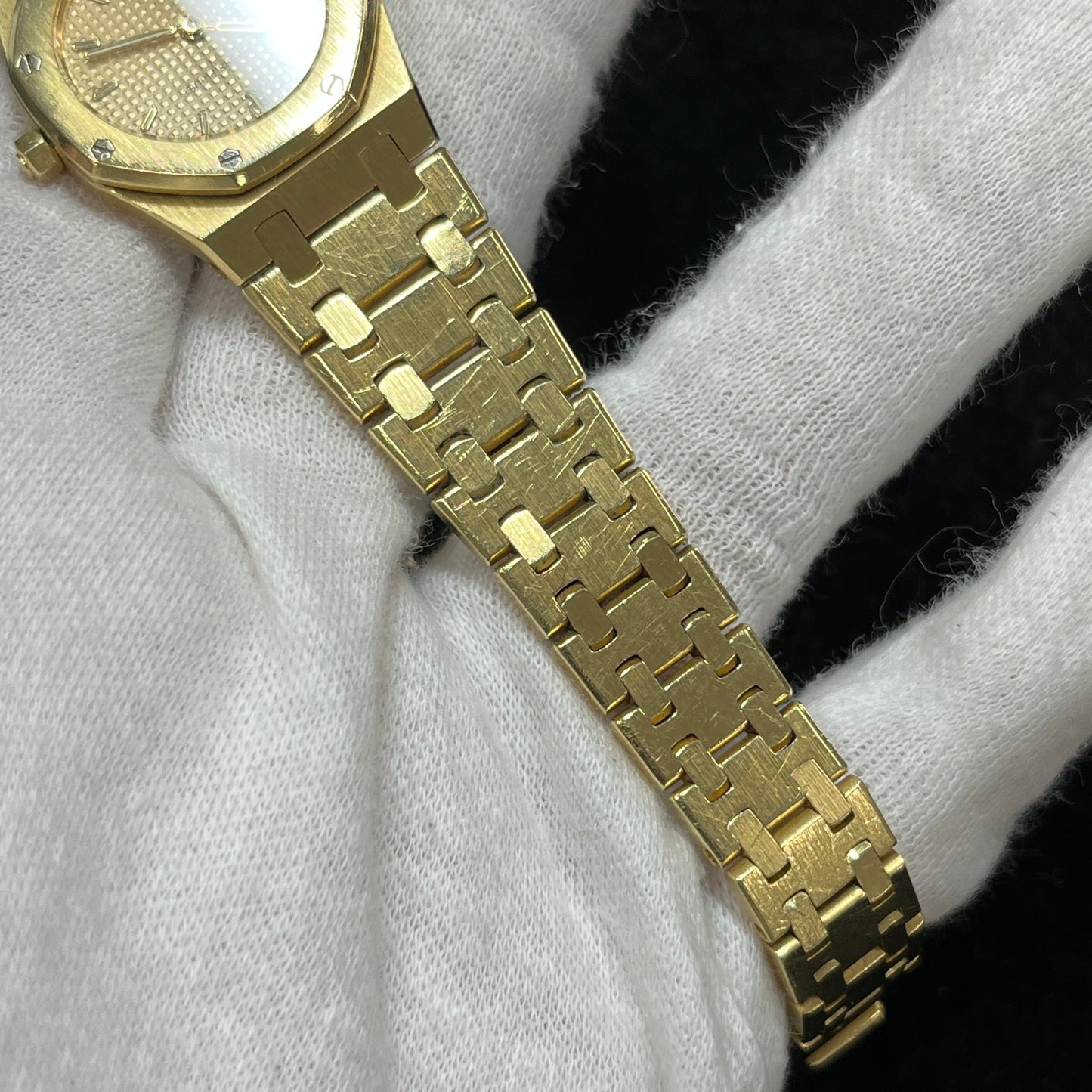 BA6339/722 Royal oak YG 2ADP33-00006