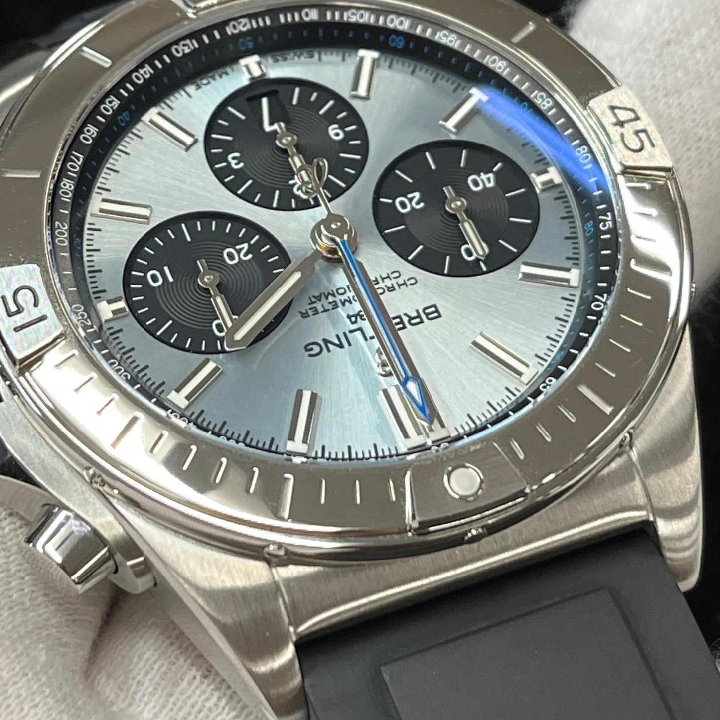 PB0134 Chronomat B01 42 2BRT01-00167