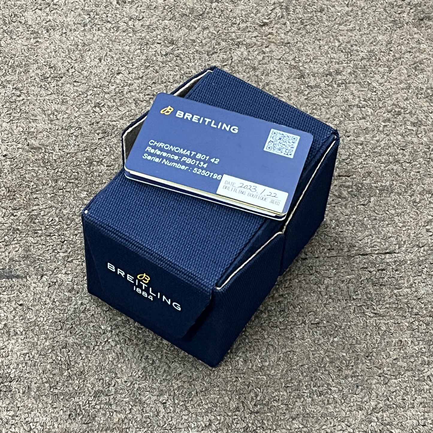PB0134 クロノマット B01 42 2BRT01-00167