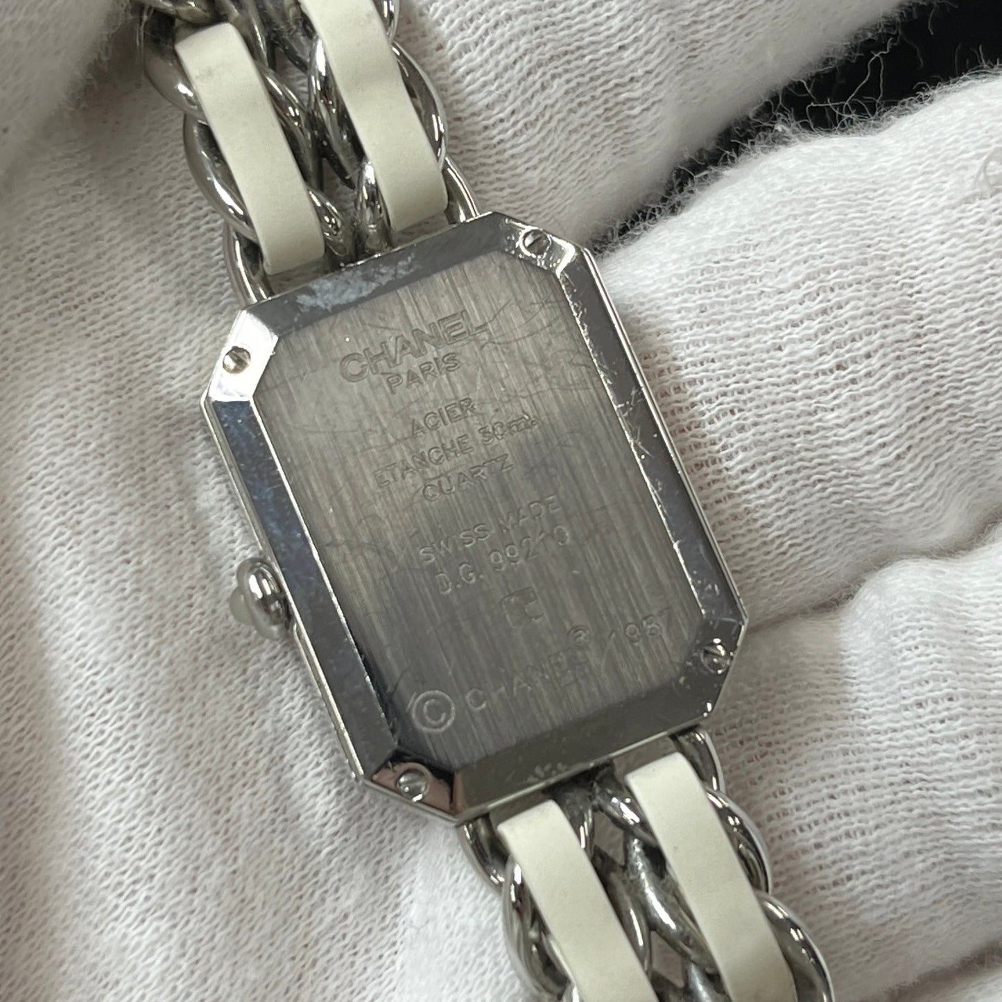 H1639 Premiere 2CHA01-00148