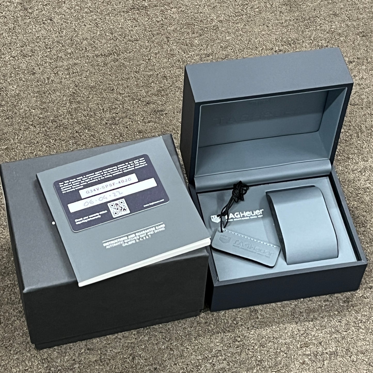 WBP2110.BA0627 アクアレーサー プロフェッショナル 200 2TAG01-00224