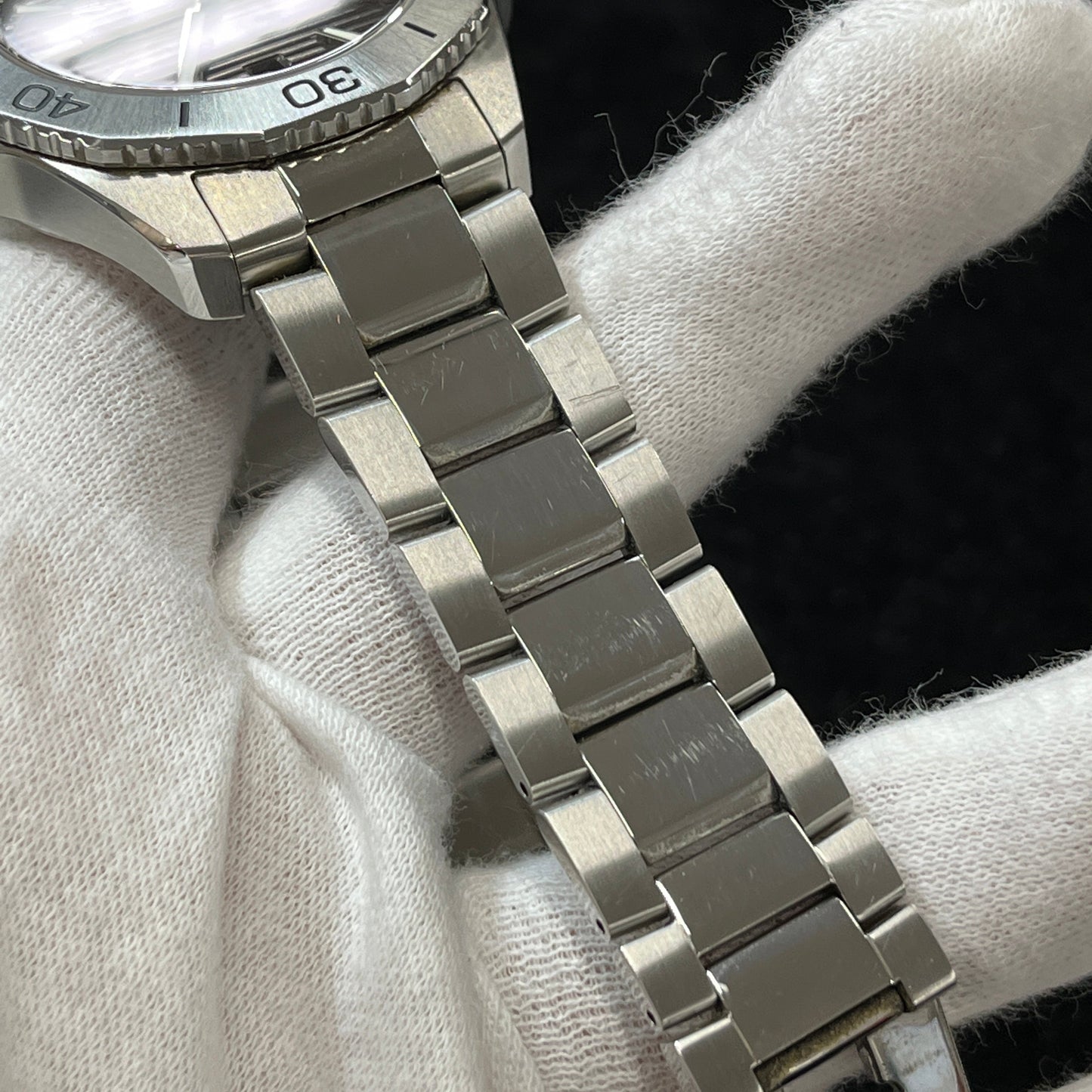 WBP2110.BA0627 Aquaracer Professional 200 2TAG01-00224