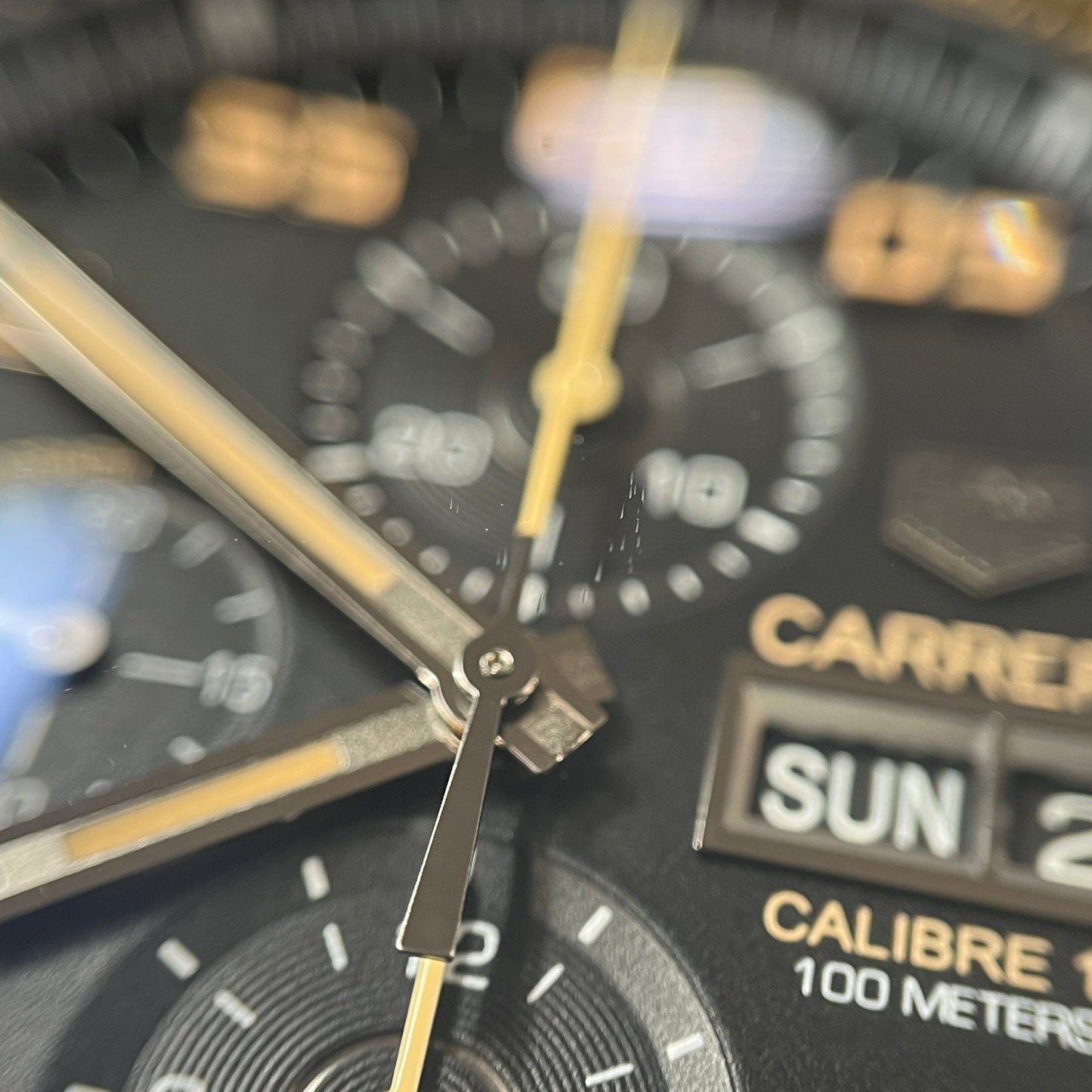 CV2A84.FC6394 Carrera 2TAG33-00038