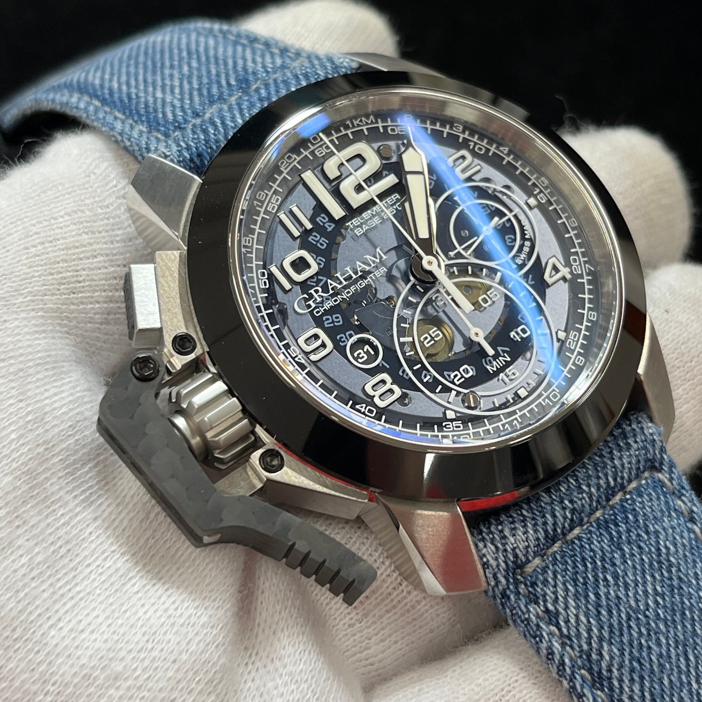 2CCACU04AT33S Chronofighter Oversize Target 2GRH33-00003