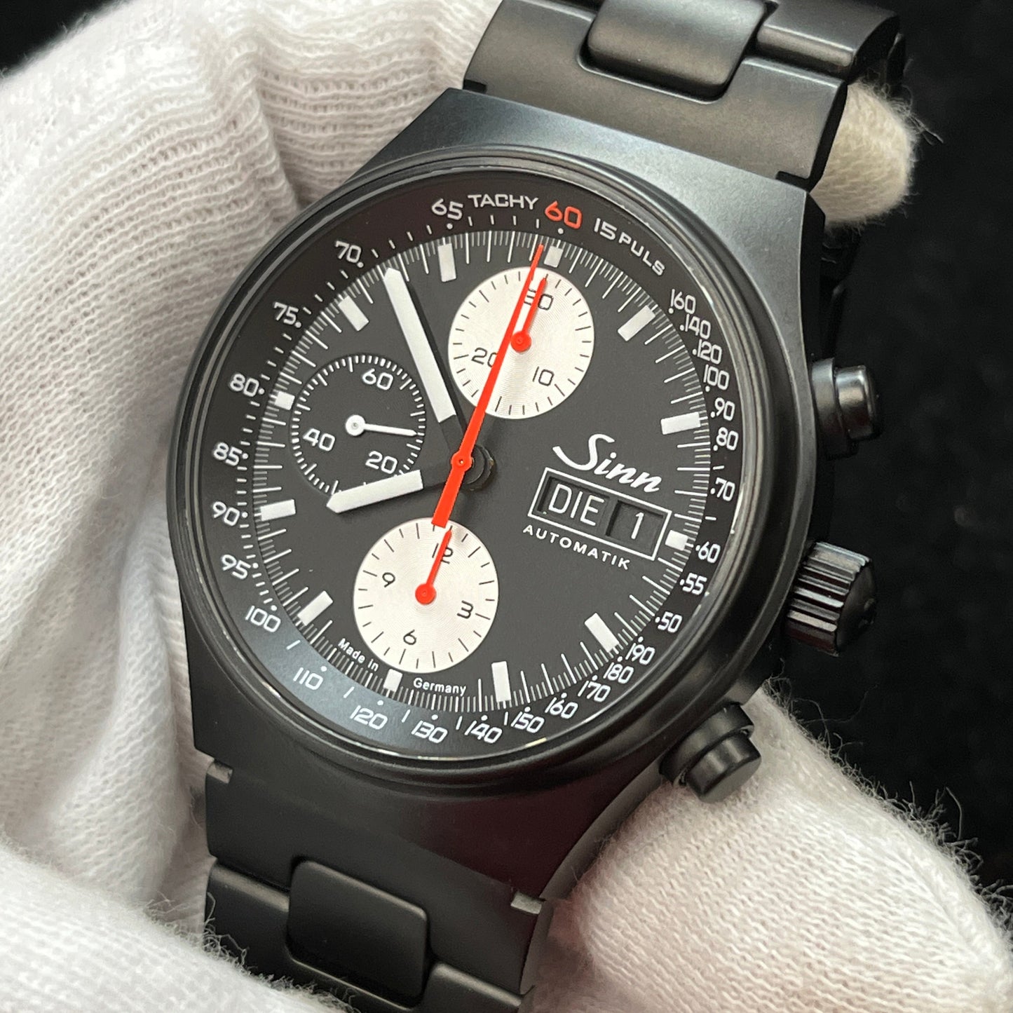 144.ST.S.JUB.II Instrument Chronographs 2SIN33-00001