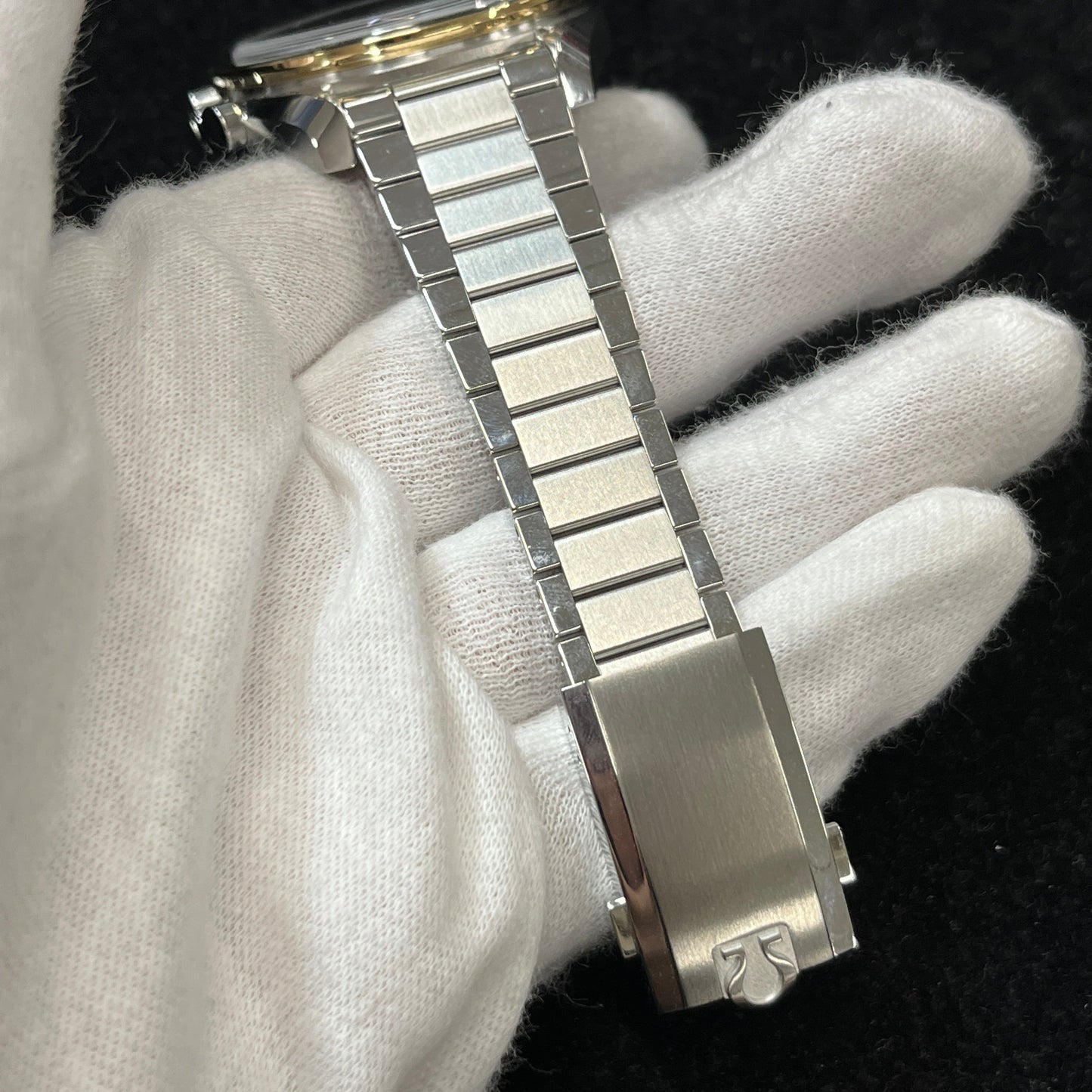 310.20.42.50.01.001 Speedmaster Commemorative model Co-Axial Master 2O-M33-00056