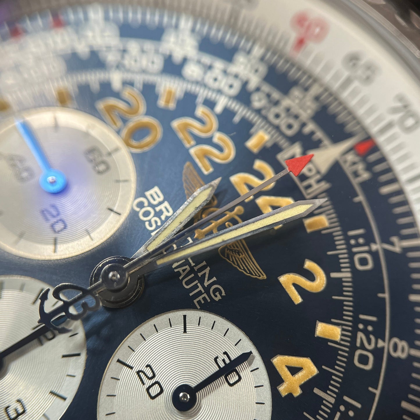 A12022 Navitimer Cosmonaut 2BRT01-00169