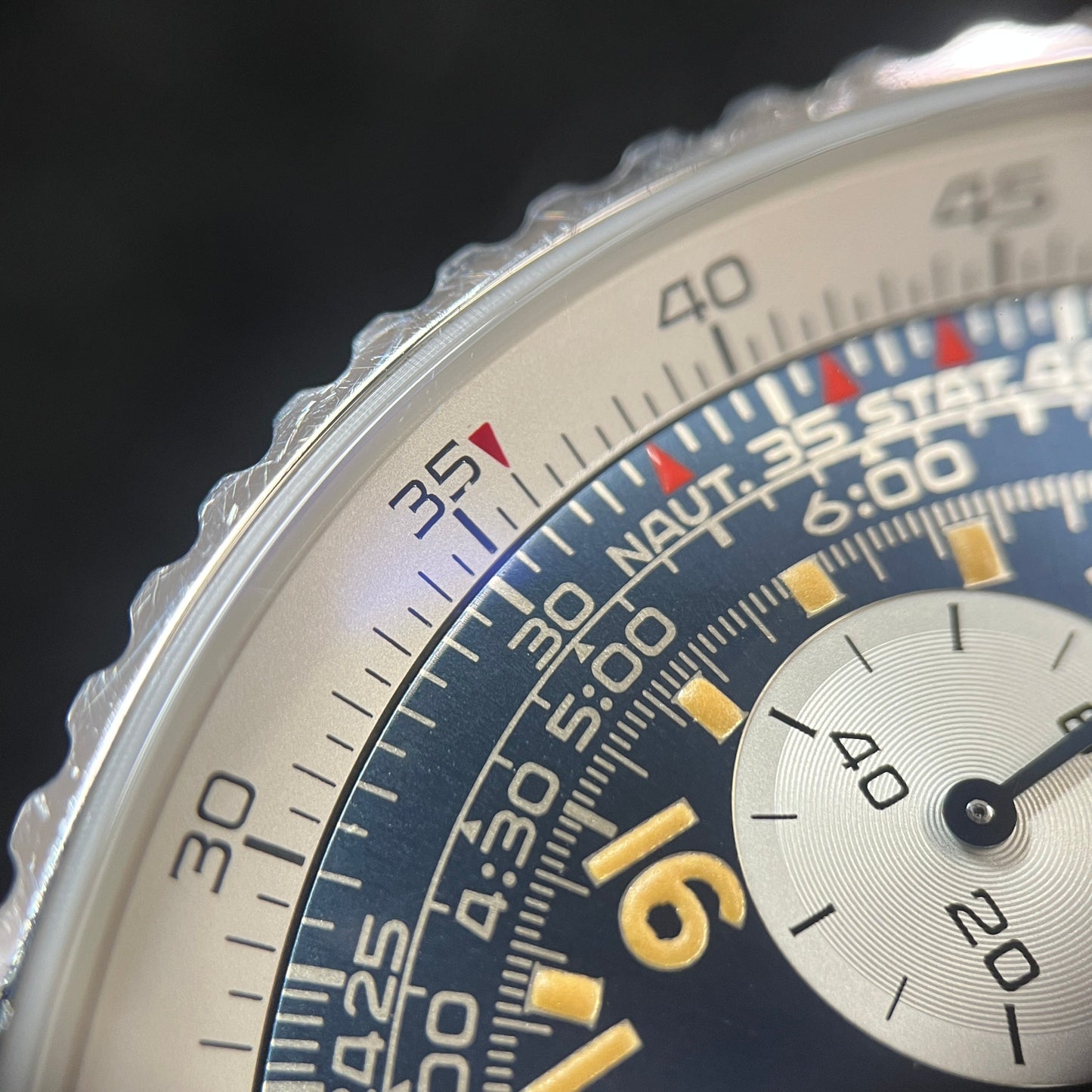 A12022 Navitimer Cosmonaut 2BRT01-00169