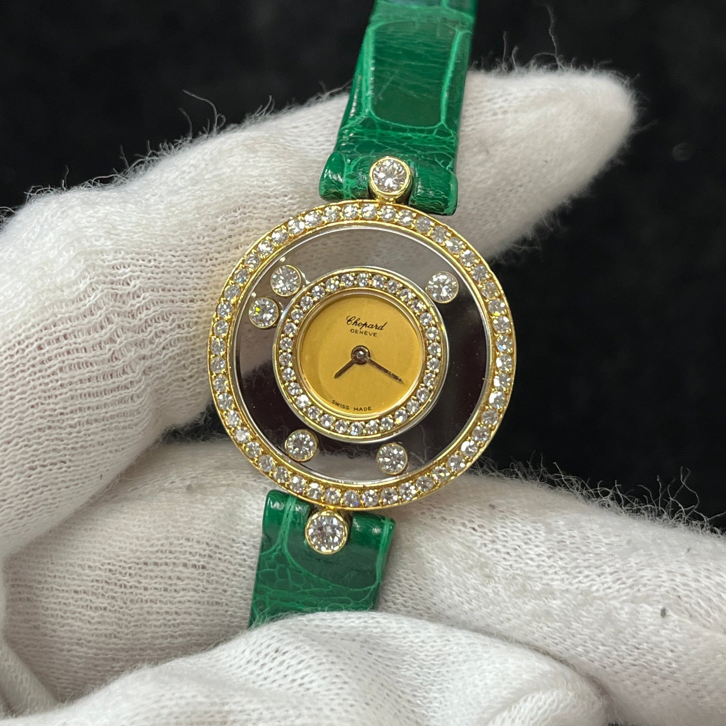 20/3957 Happy Diamond Bezel Lug Diamond YG 2CHO01-00060