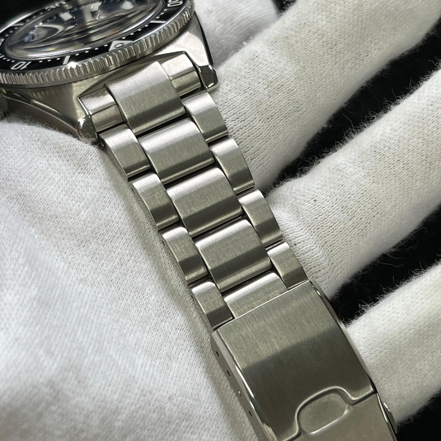 SBDC163 Prospex shop exclusive model 2SEI33-00028