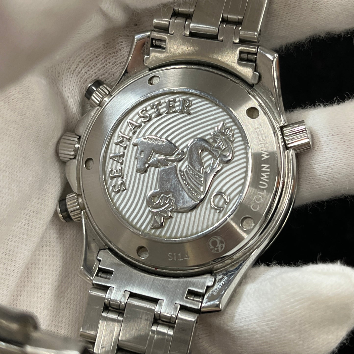 212.30.42.50.01.001 Seamaster 2O-M01-00660