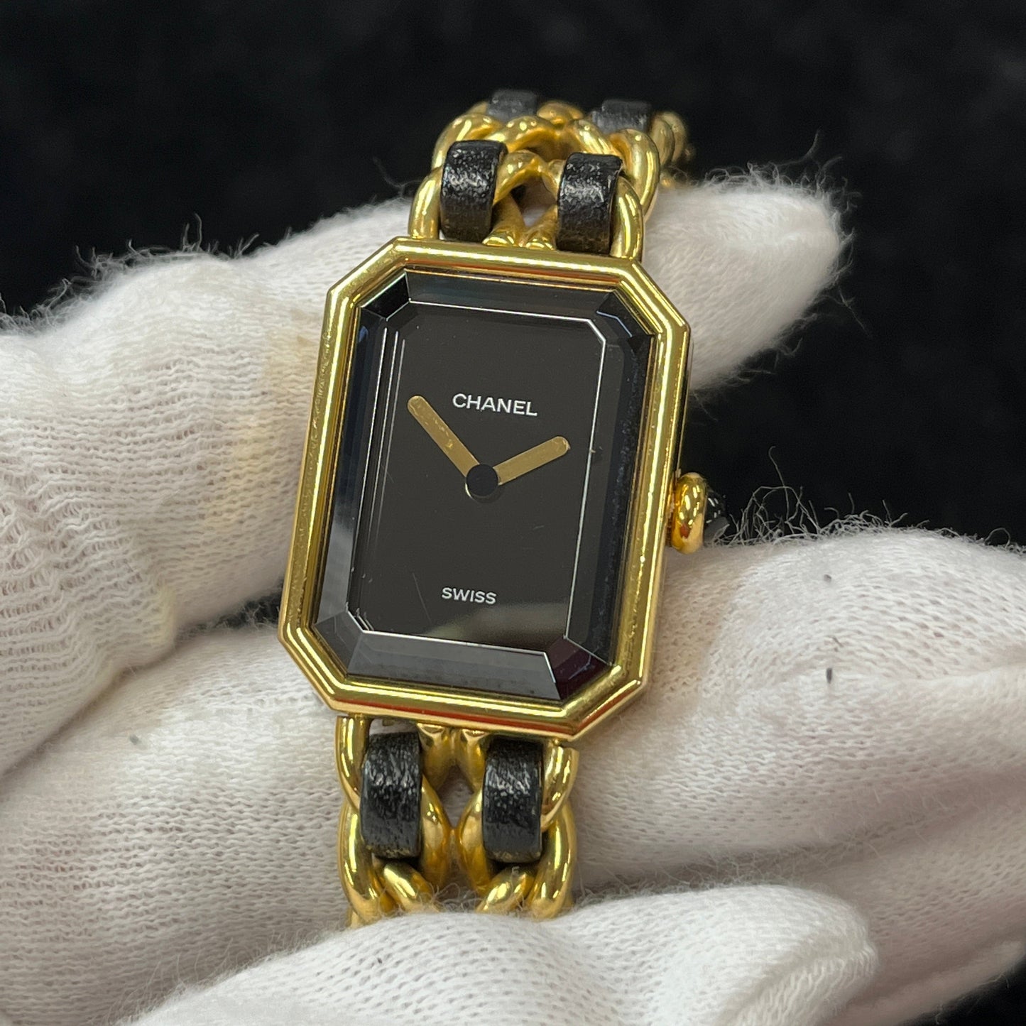 H0001 Premiere 2CHA01-00118