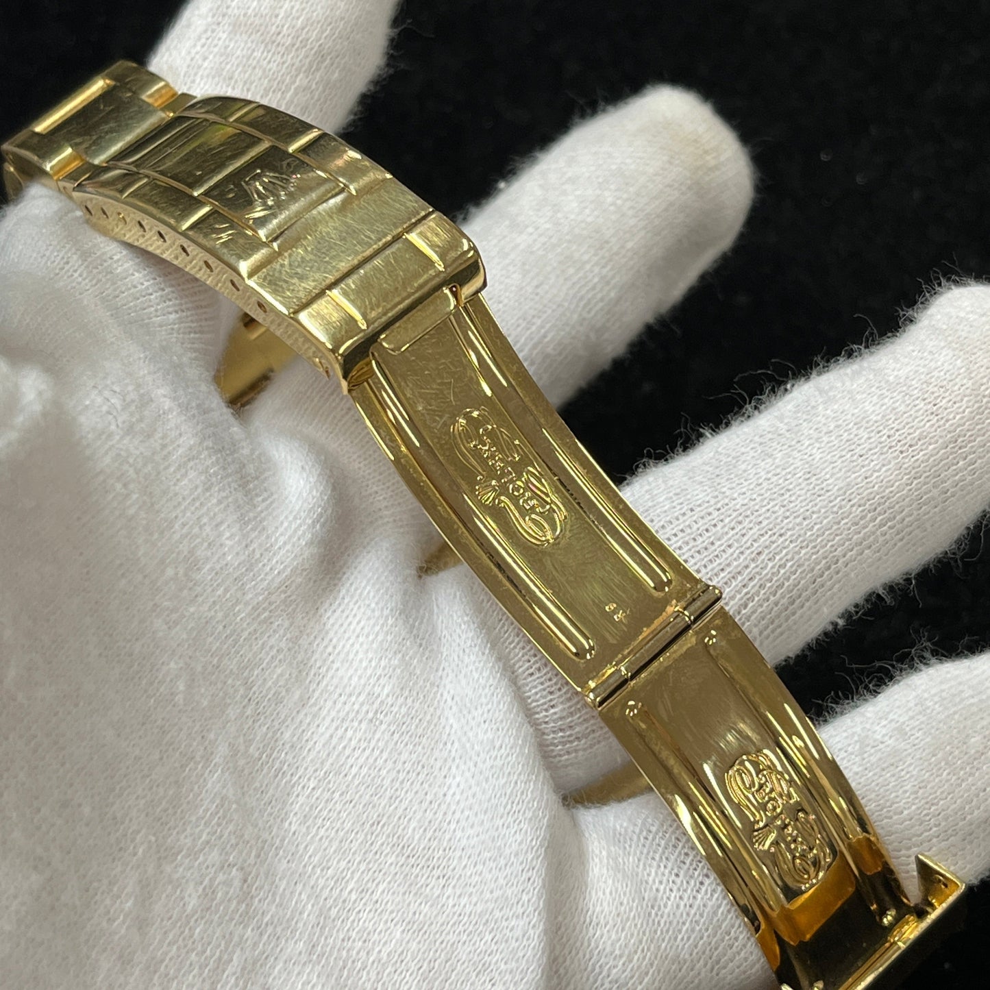 16618 Submariner X serial YG 2R-X01-01666